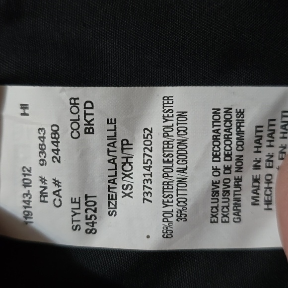 Dickies Women's Black V-Neck 2 Pocket Scrub Top Size XS NWT - Picture 7 of 10